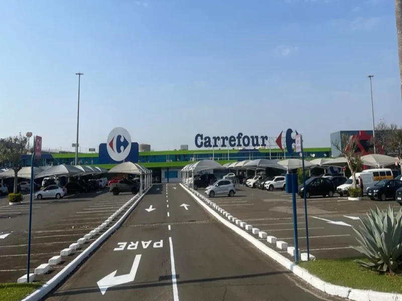 Carrefour D. Pedro