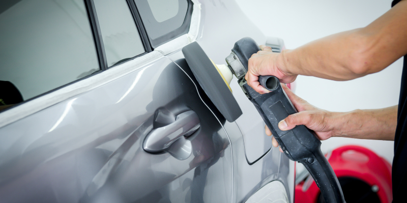 Como a Funilaria Express pode salvar seu carro após granizo ou batidas leves