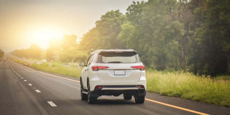 Como preparar o carro para viajar no fim de ano: limpeza, proteção e segurança