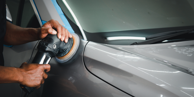 Polimento técnico: quando o carro precisa de mais do que uma lavagem